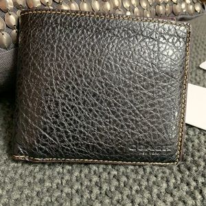 Men’s coach wallet